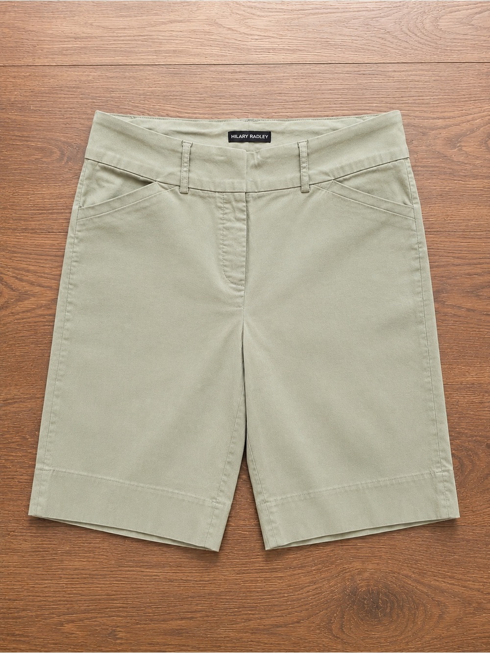 Hilary Radley Khaki Bermuda Shorts Tailored Stretch Casual Women’s Size M